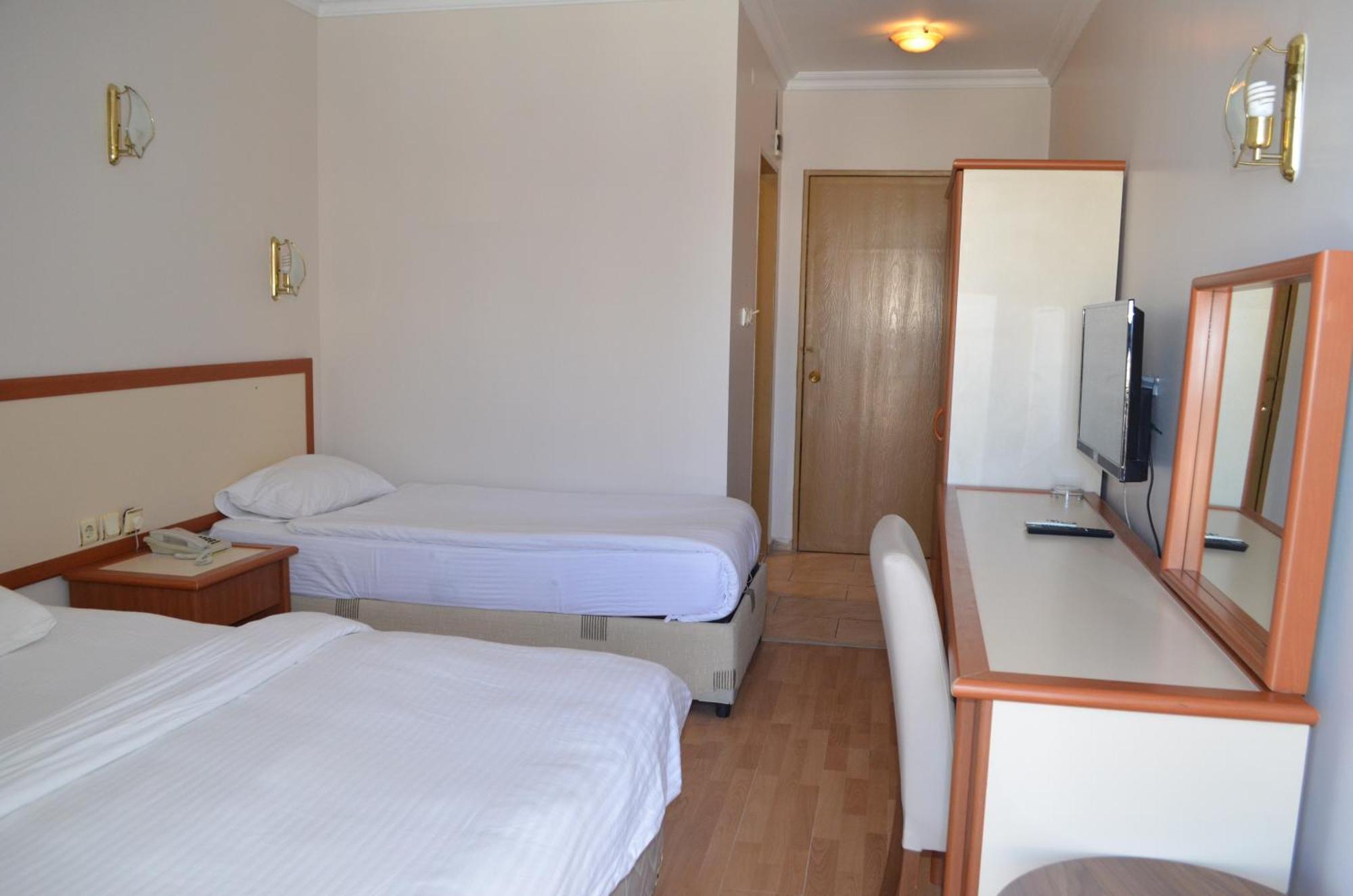 Grand Milano Hotel Ayvalı Δωμάτιο φωτογραφία