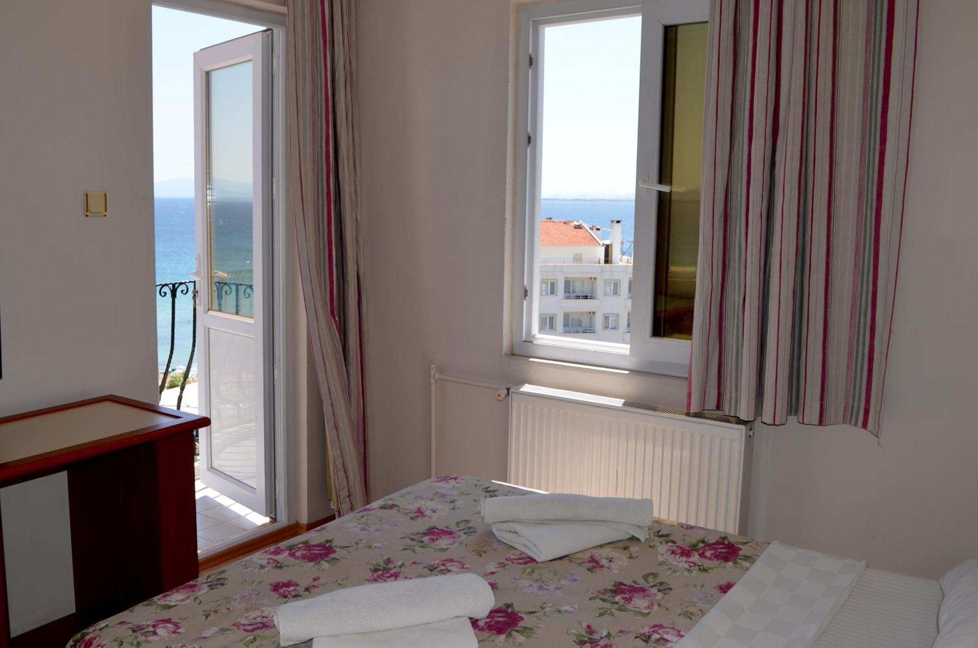 Grand Milano Hotel Ayvalı Δωμάτιο φωτογραφία