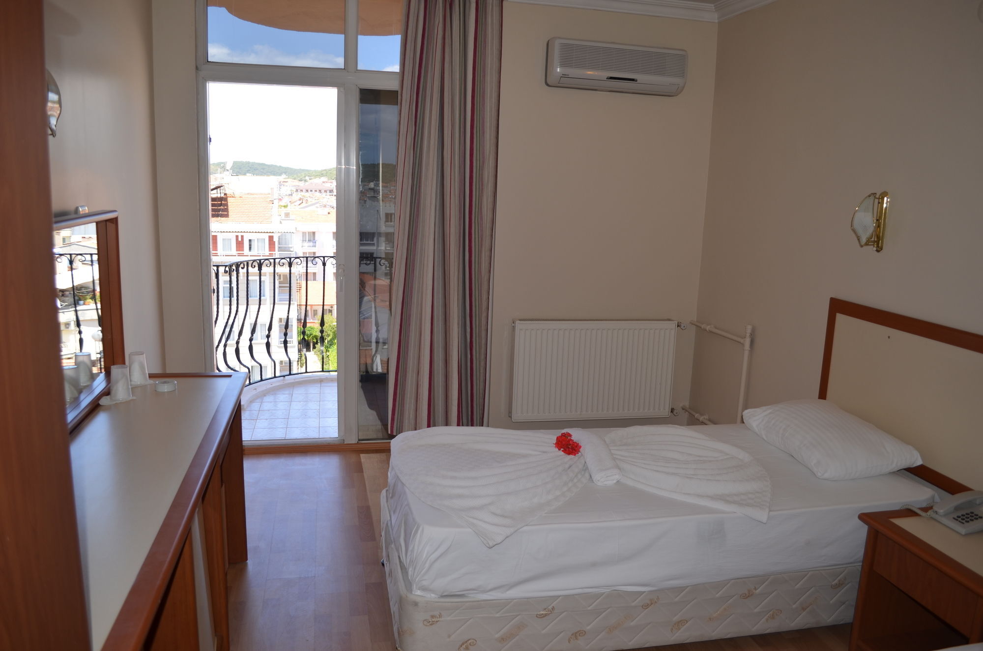 Grand Milano Hotel Ayvalı Εξωτερικό φωτογραφία
