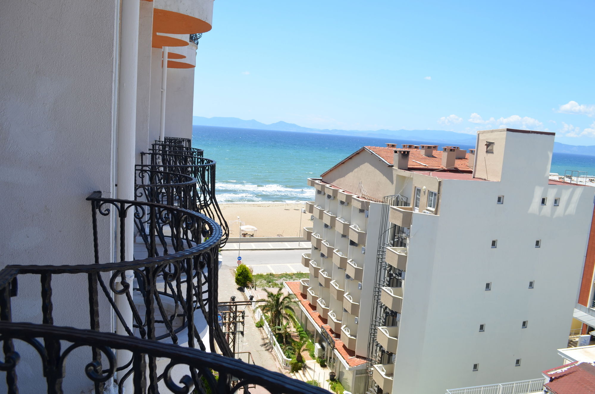 Grand Milano Hotel Ayvalı Εξωτερικό φωτογραφία