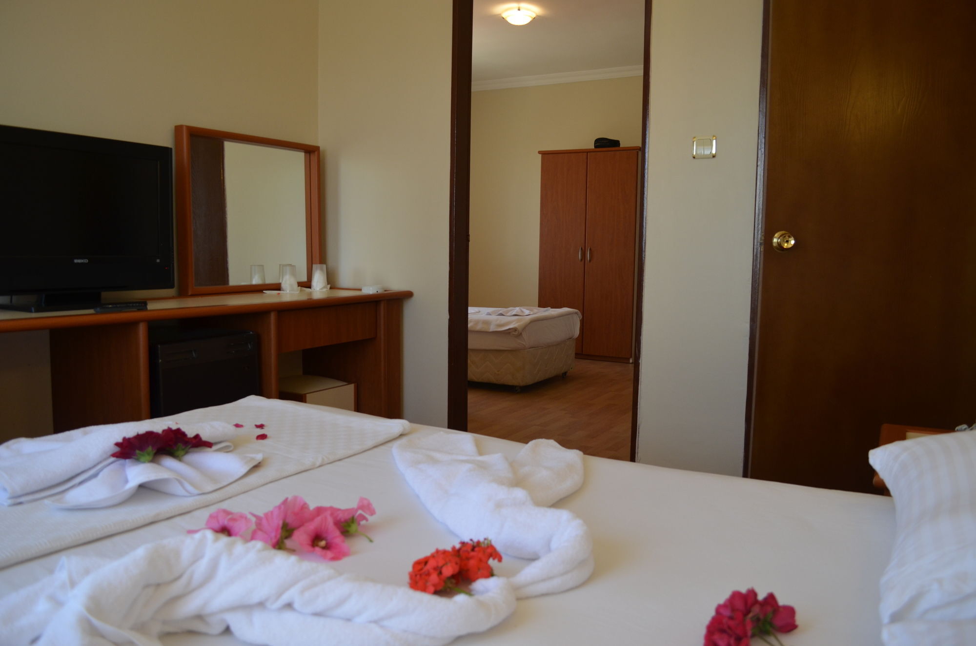 Grand Milano Hotel Ayvalı Εξωτερικό φωτογραφία