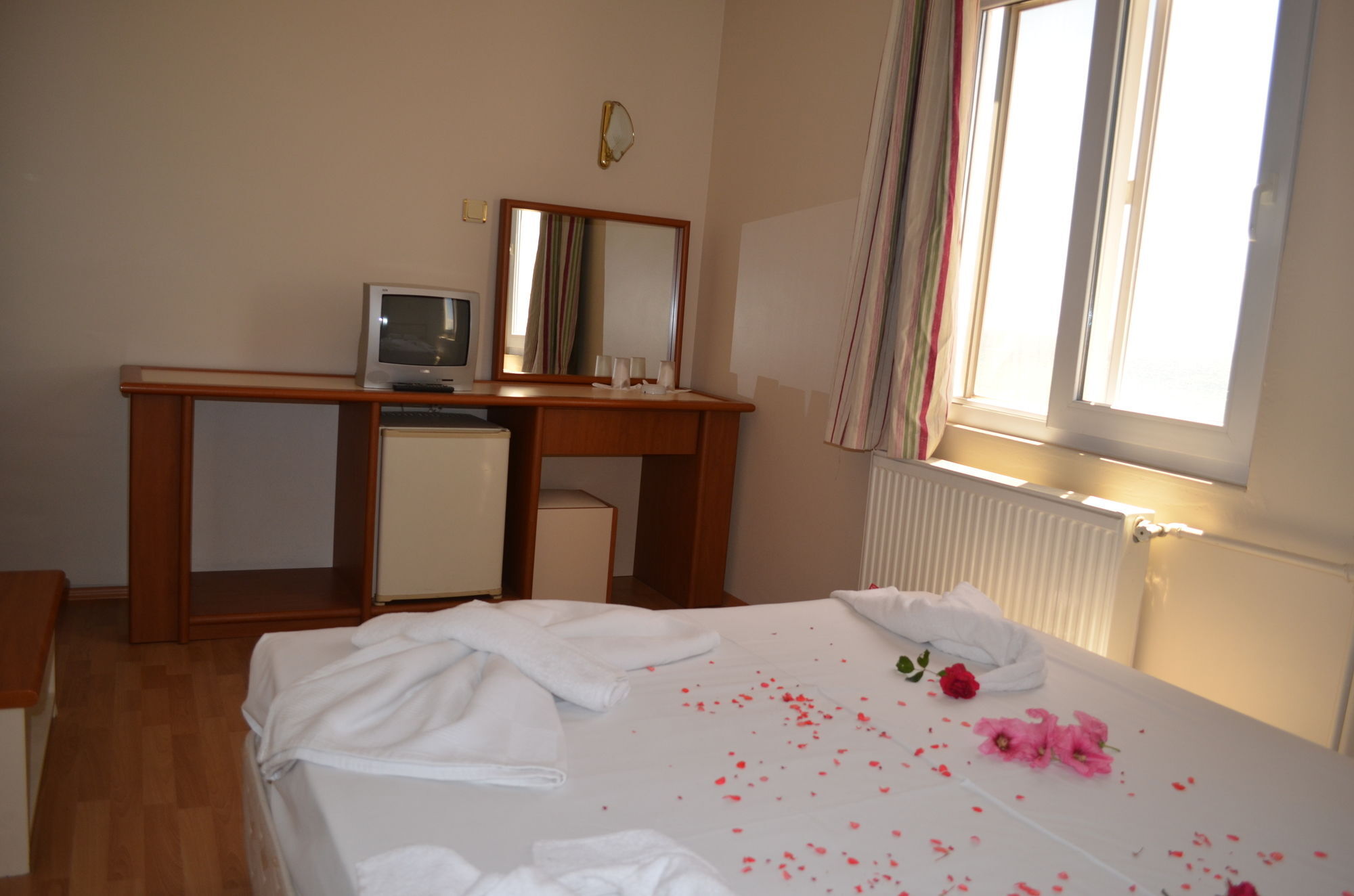 Grand Milano Hotel Ayvalı Εξωτερικό φωτογραφία